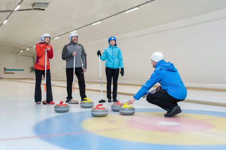 hcc_curling_kurssit_hyvinkaa